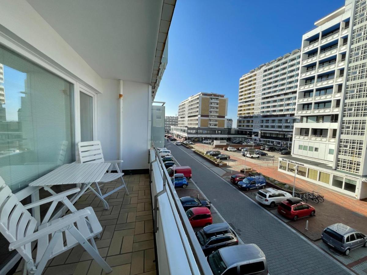 Apartment Mit Badewanne Am Strand Und Balkon Westerland